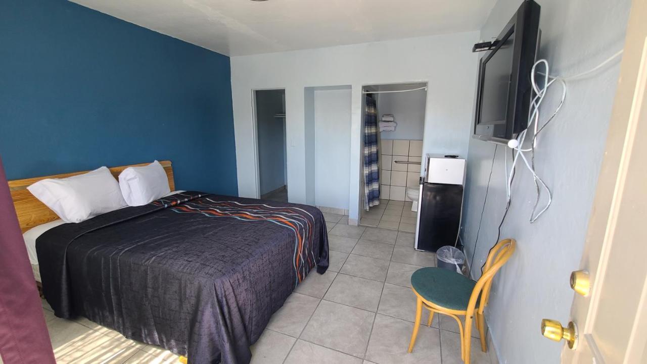 ויקטורוויל Green Spot Motel מראה חיצוני תמונה